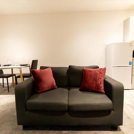 Stunning 2 Bedroom Apartment In Wallasey Exteriör bild